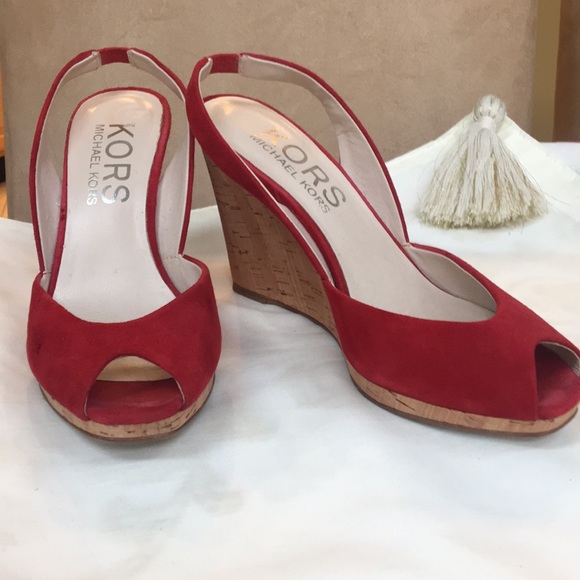 🌟HP🌟Michael Kors wedges - Picture 3 of 5